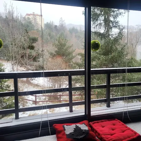 Les Grandes Terres Enchastrayes